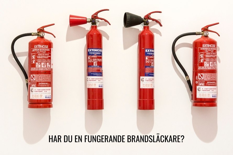 fyra olika brandsläckare